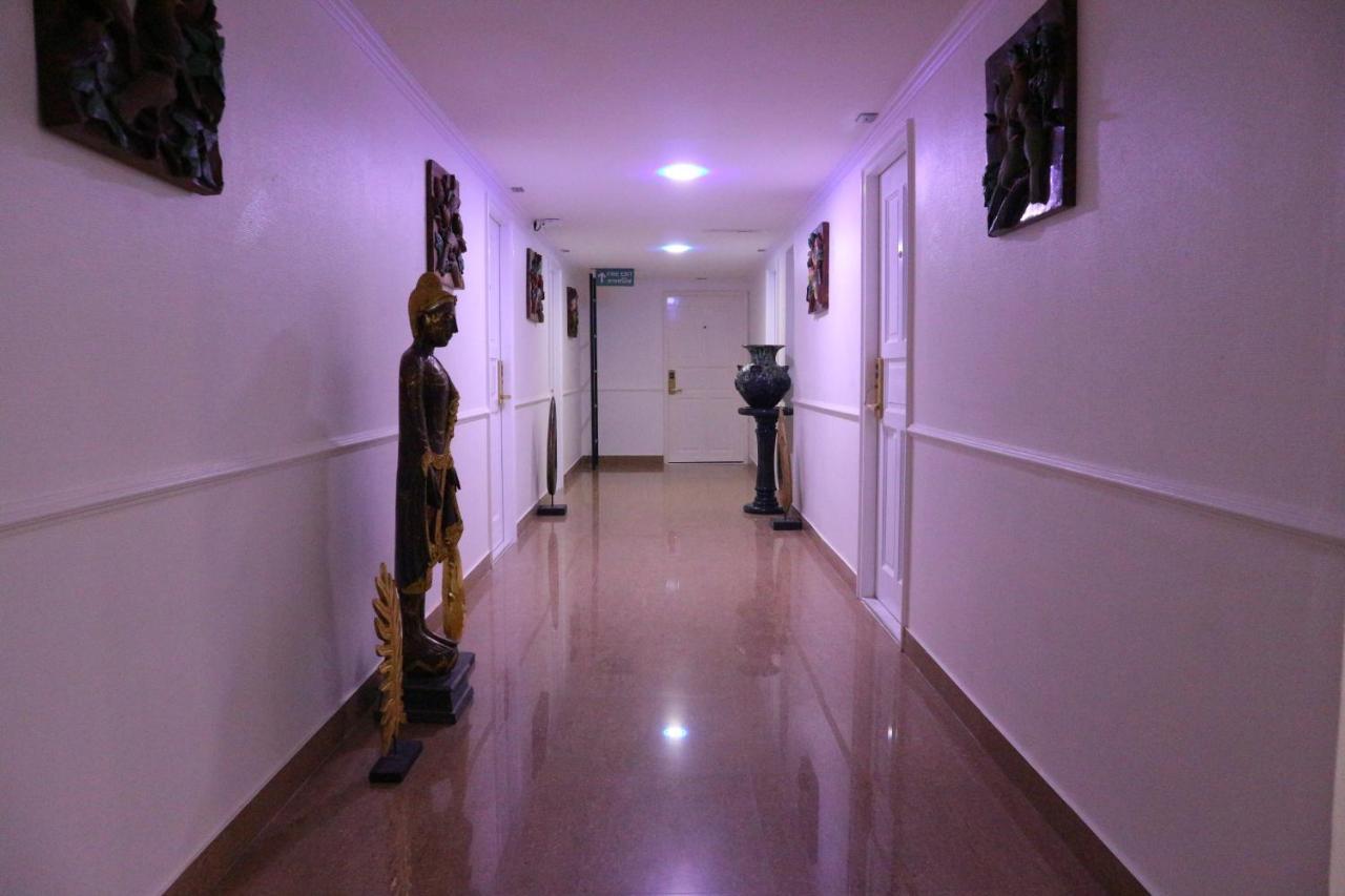 Hotel Le Cafe Royale Pattaya Zewnętrze zdjęcie