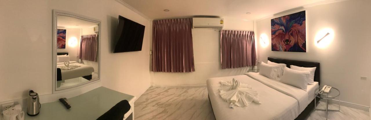 Hotel Le Cafe Royale Pattaya Zewnętrze zdjęcie