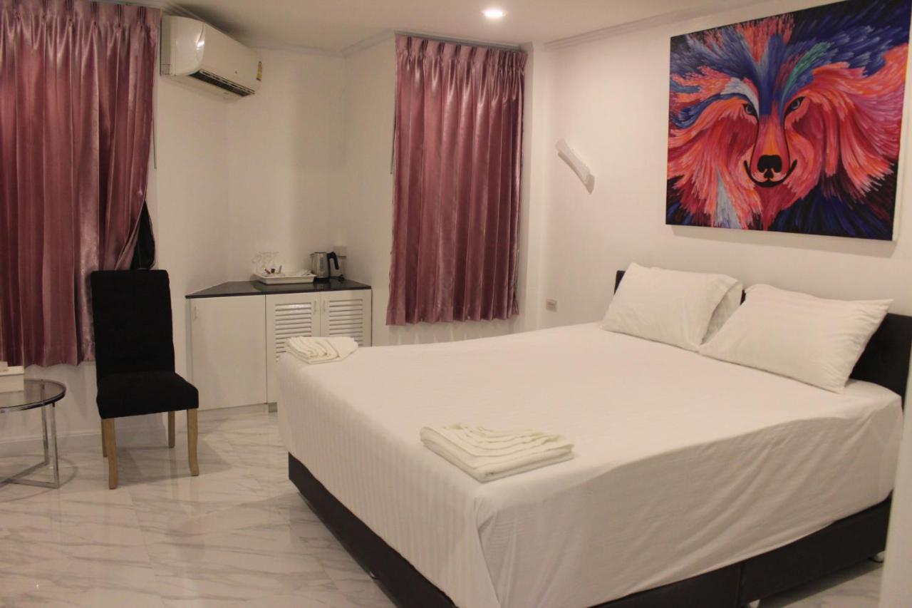 Hotel Le Cafe Royale Pattaya Zewnętrze zdjęcie