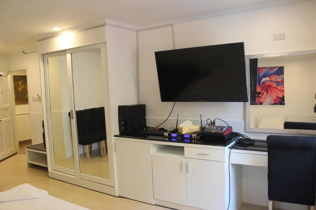 Hotel Le Cafe Royale Pattaya Zewnętrze zdjęcie