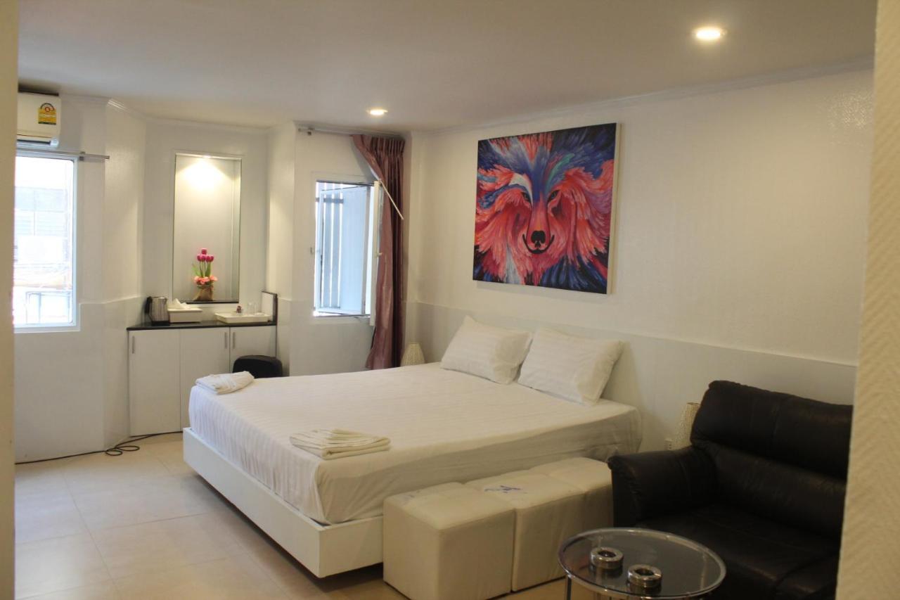 Hotel Le Cafe Royale Pattaya Zewnętrze zdjęcie
